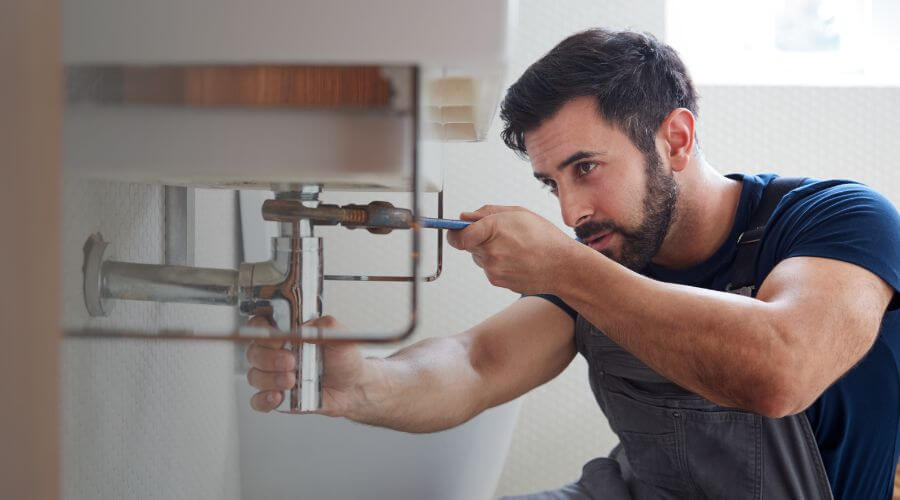 Garbage disposal repair in Pacific Junction, IA